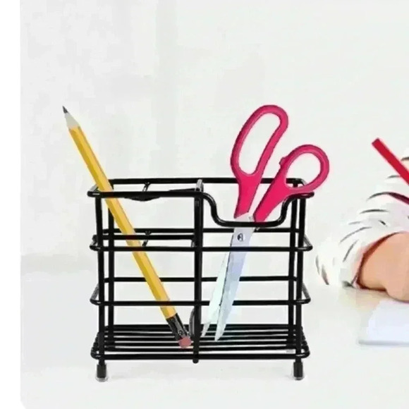 Toothbrush holder / office organizer - Picture 5 of 5